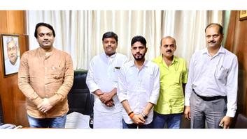 संजय कुमार - पार्टी कार्यालय में हुई जदयू सहयोगियों से मुलाकात, विभिन्न विषयों पर की गई चर्चा